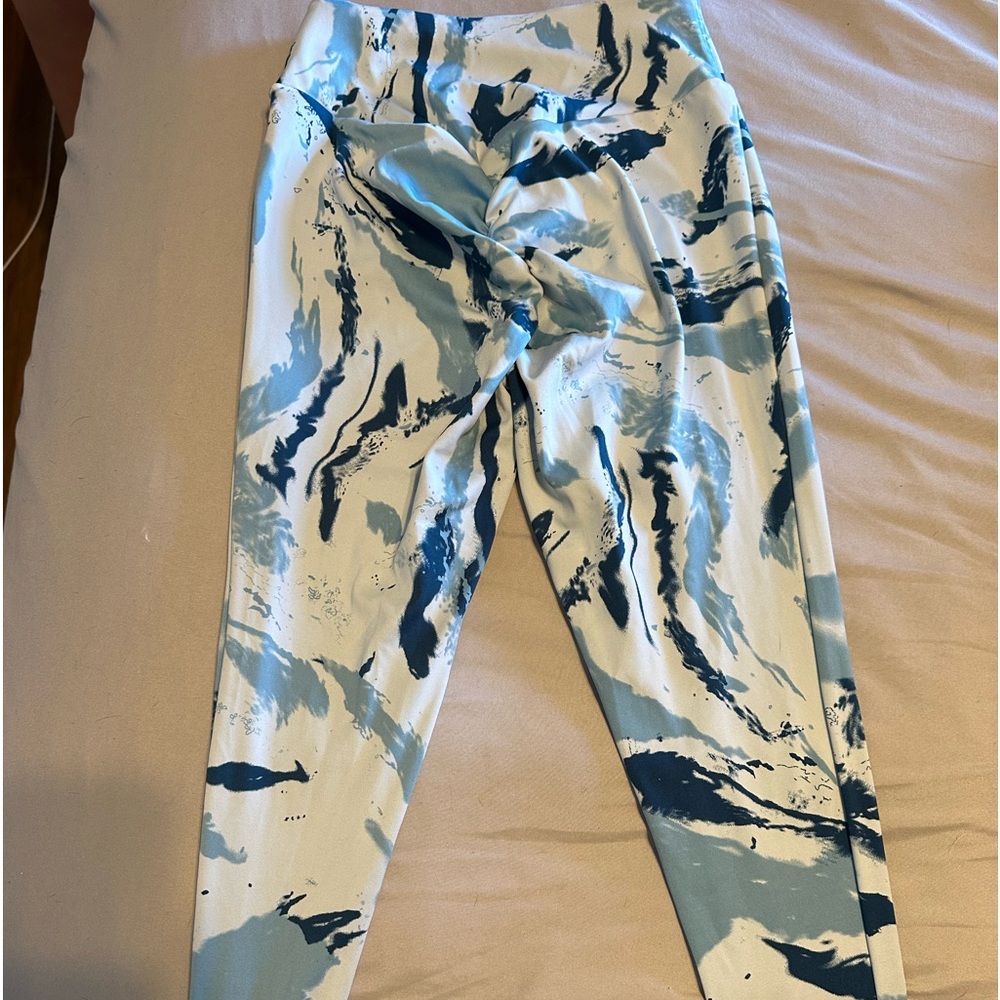 Brand new, worn once.